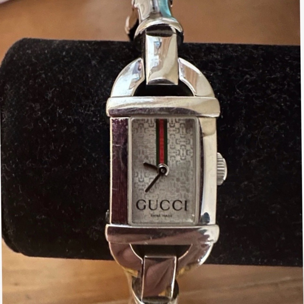 VTG GUCCI 6800L Silver Bamboo Bangle Watch | Works | Extra Link | Gently Loved